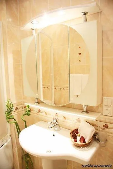 Gallery Hotel Gintama Apgrade Kyiv 3*,