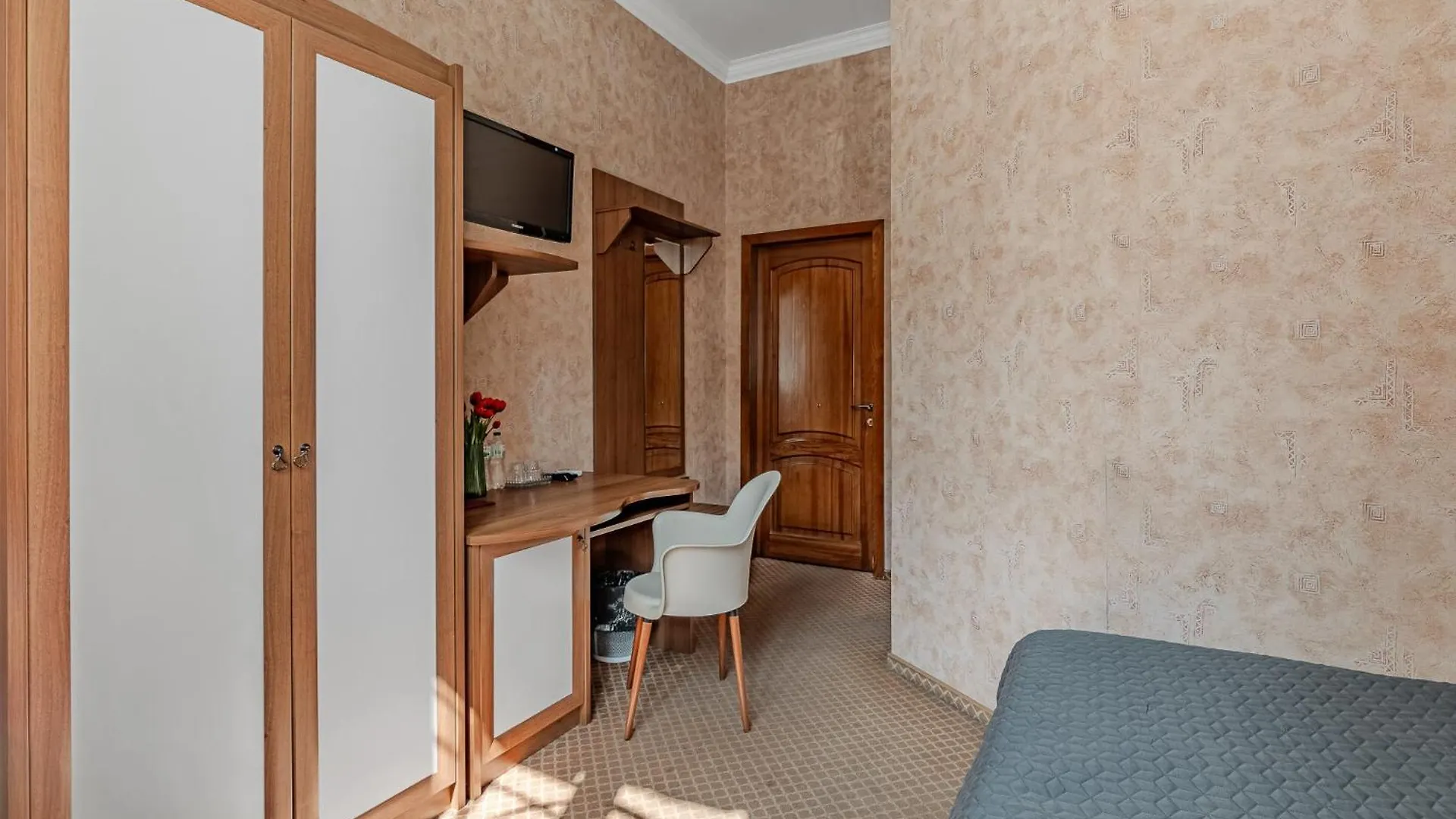 Gallery Hotel Gintama Apgrade Kyiv