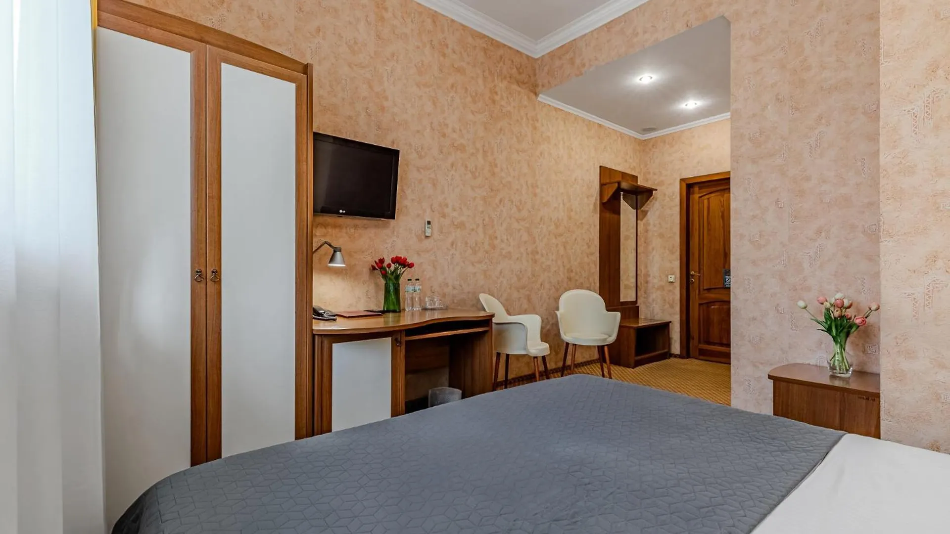 Gallery Hotel Gintama Apgrade Kyiv 3*,  Ukraine