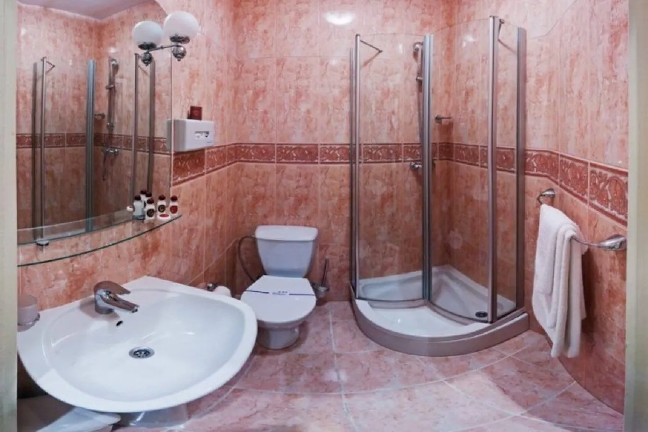 Gallery Hotel Gintama Apgrade Kyiv